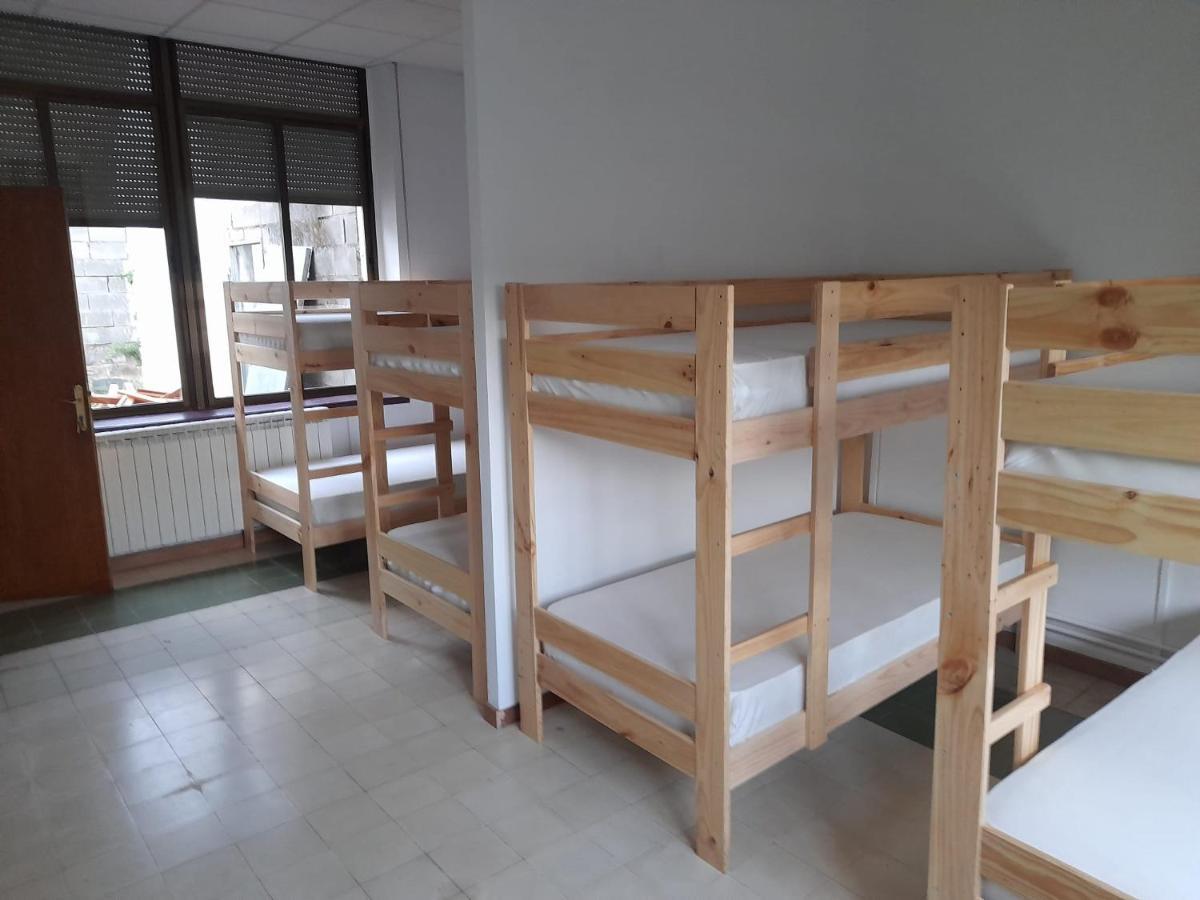 Albergue De Siresa Bagian luar foto